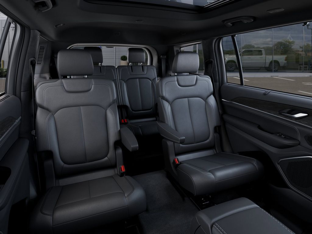 2025 Jeep Grand Cherokee L Overland - Photo 15