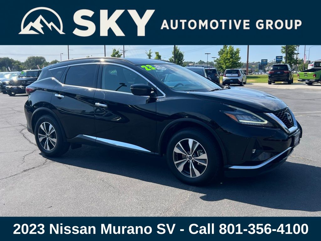2023 Nissan Murano SV photo 3
