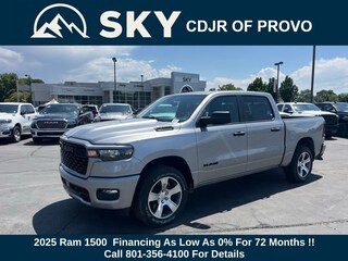 2025 Ram 1500 TRADESMAN CREW CAB 4X4 5'7 BOX Pickup
