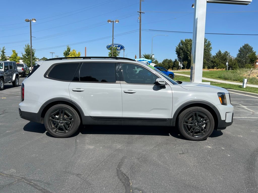 2024 Kia Telluride X-Line photo 4
