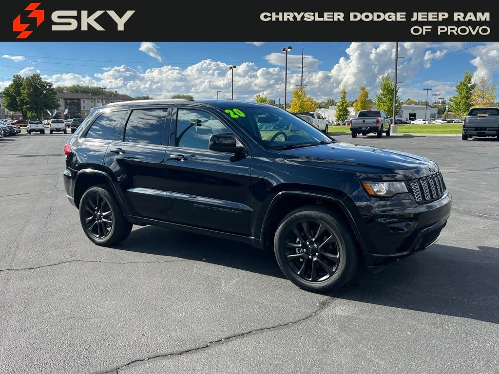 Used 2020 Jeep Grand Cherokee Laredo SUV