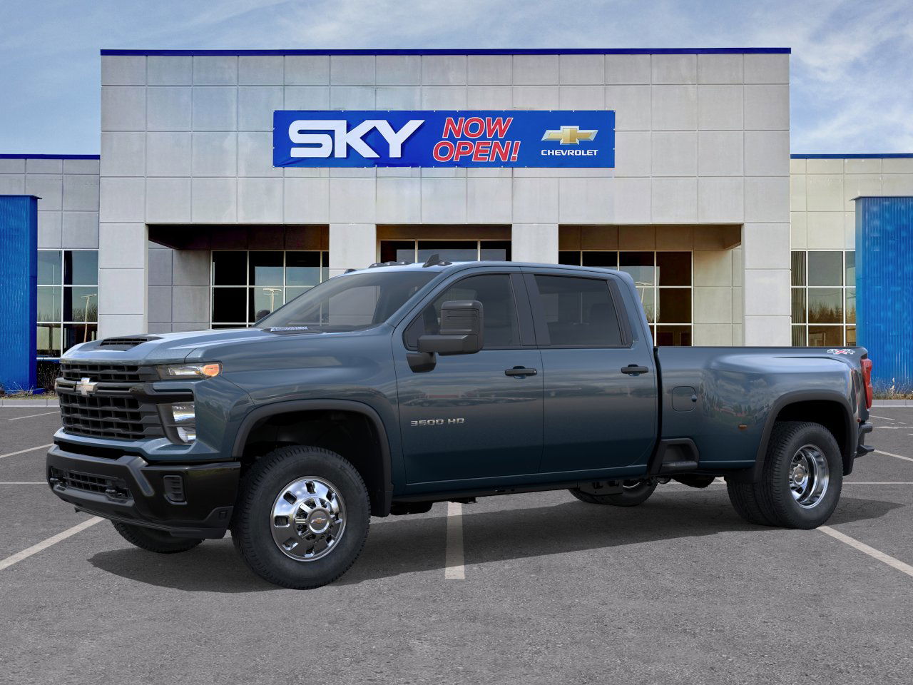 2026 Chevrolet Silverado 3500HD photo 2
