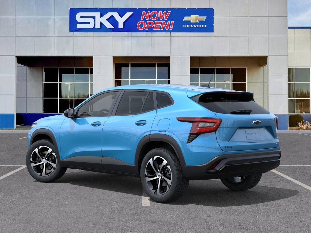 2026 Chevrolet Trax photo 2