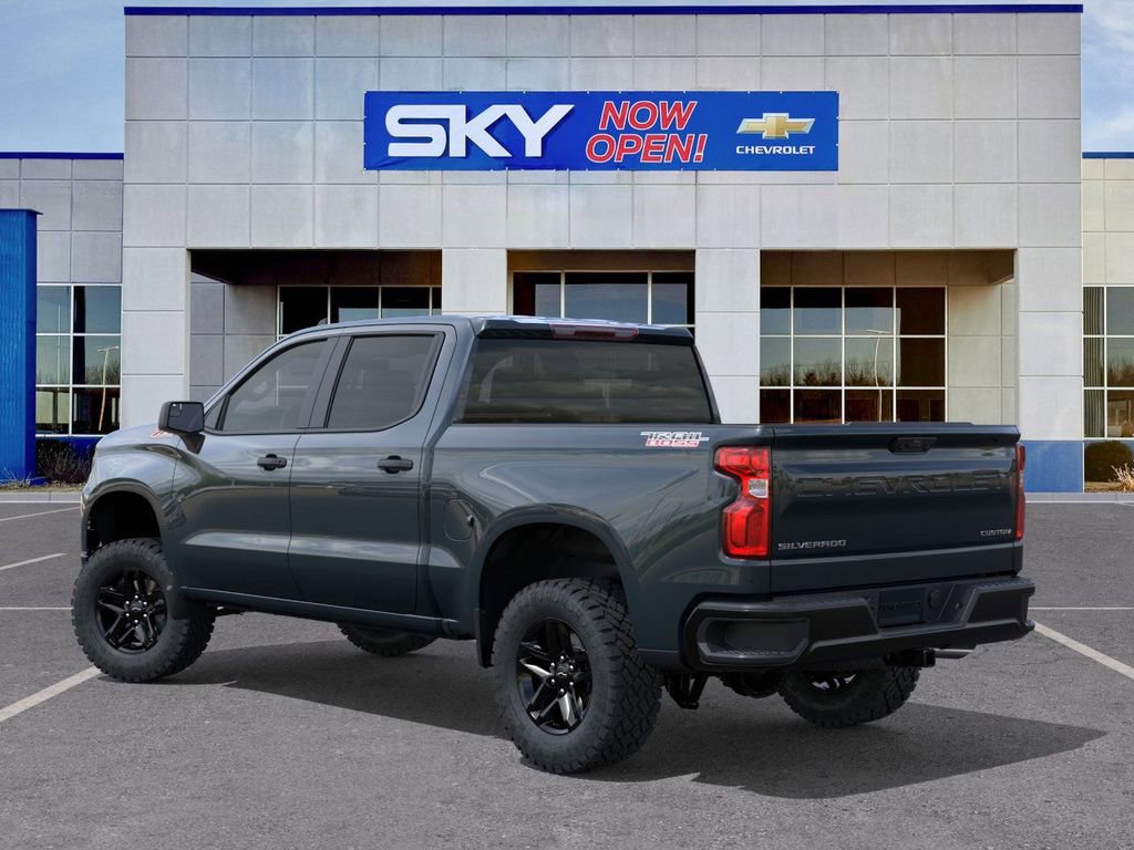 2025 Chevrolet Silverado 1500 Custom Trail Boss photo 2