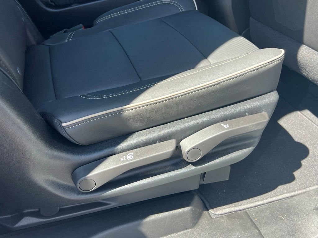 2026 Chevrolet Tahoe Premier - Photo 22