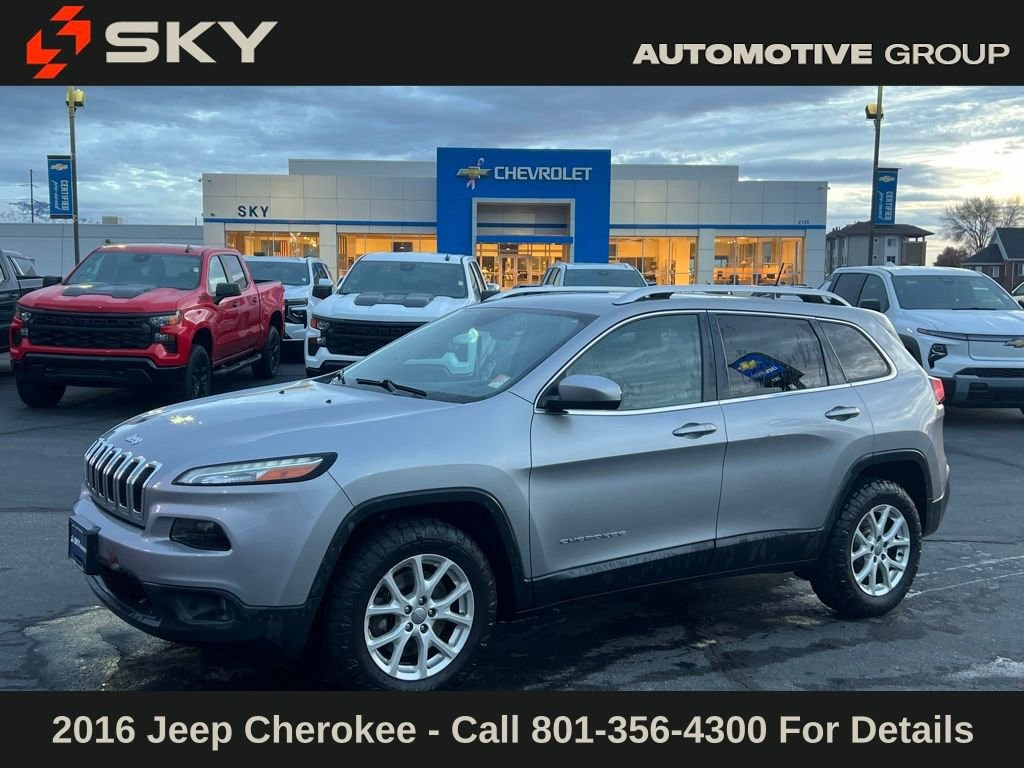 2016 Jeep Cherokee Latitude's photo