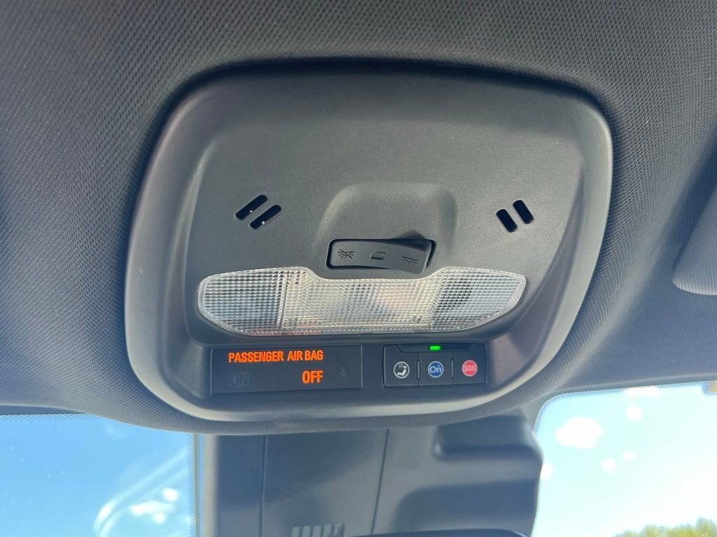 2024 Chevrolet Trax photo 5