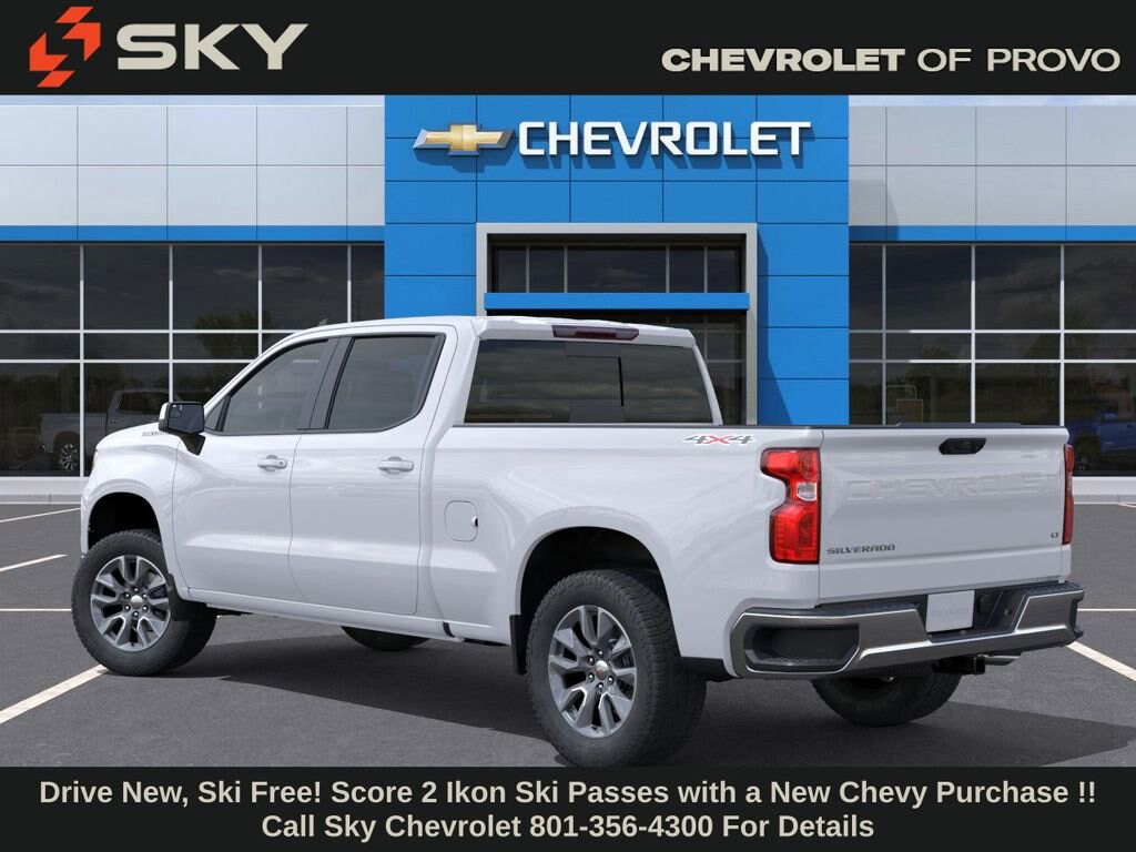 2026 Chevrolet Silverado 1500 LT photo 2