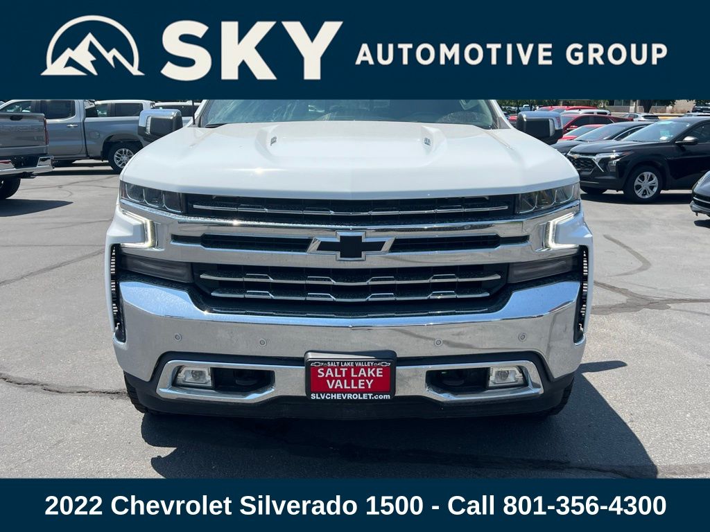 2022 Chevrolet Silverado 1500 LTZ photo 3