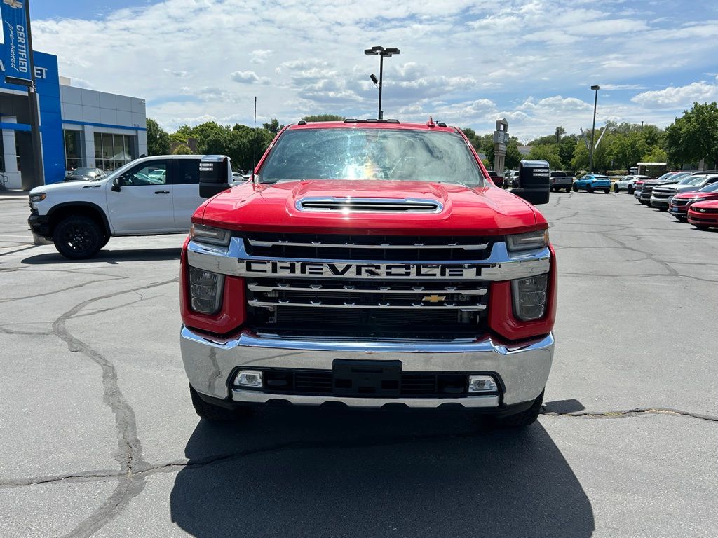 2020 Chevrolet Silverado 3500HD LTZ photo 4