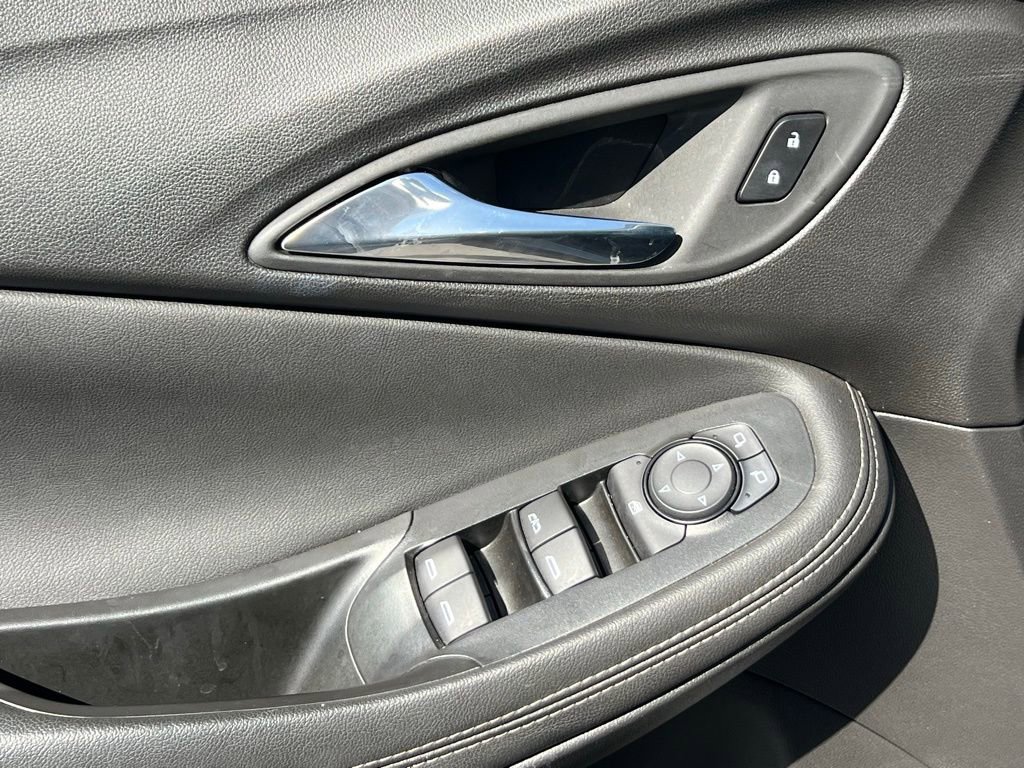 2025 Buick Encore GX Preferred - Photo 28