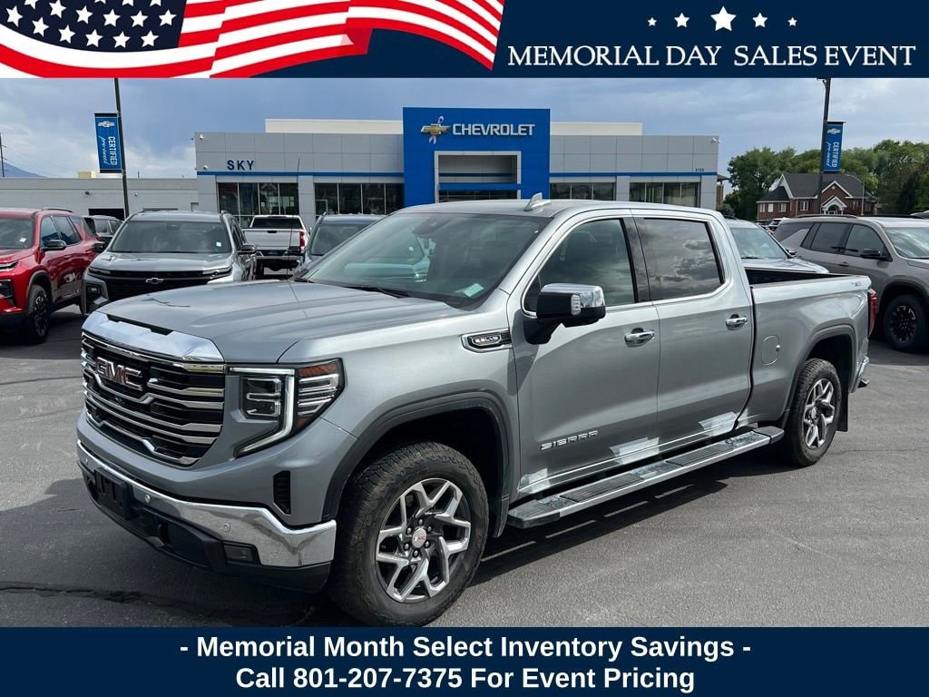 2023 GMC Sierra 4WD Crew Cab Short Box SLT's photo