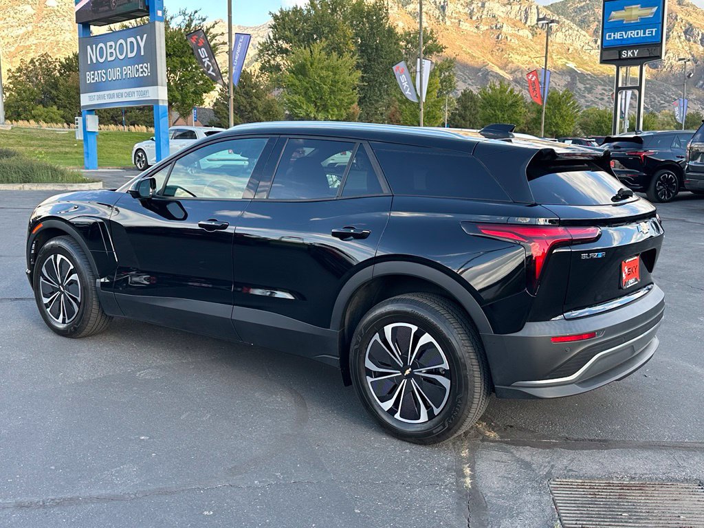 2024 Chevrolet Blazer EV LT - Photo 18