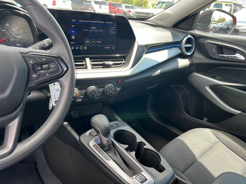 2026 Chevrolet Trax LS - Photo 34