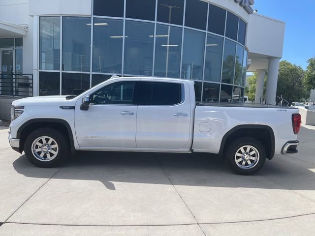 2022 Gmc Sierra 1500 SLT photo 3