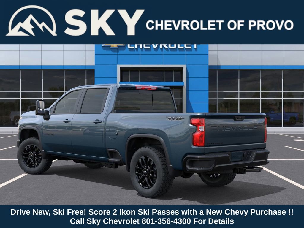 2026 Chevrolet Silverado 2500HD photo 3