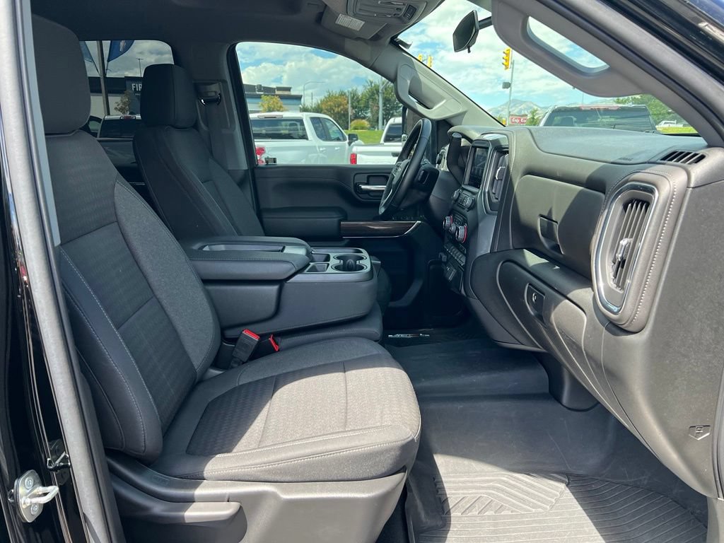 2023 Chevrolet Silverado 3500HD LT - Photo 16