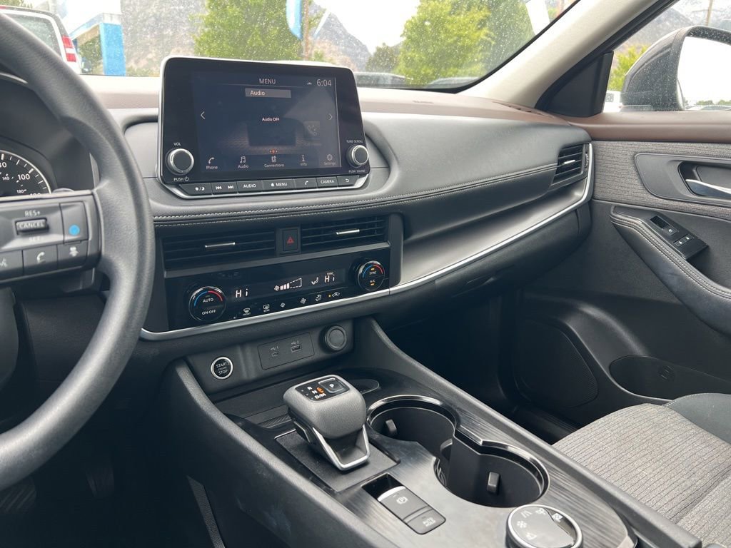 2023 Nissan Rogue SV - Photo 32