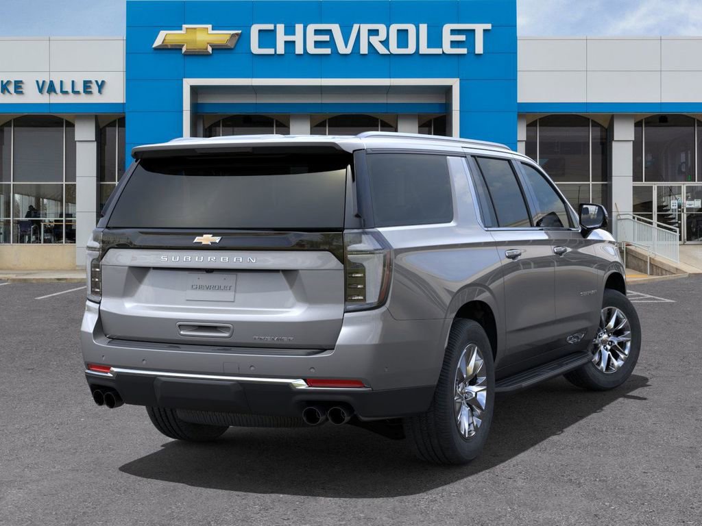 2025 Chevrolet Suburban Premier photo 2