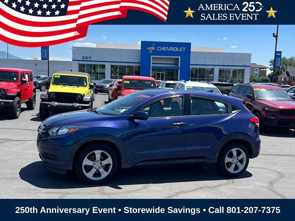 2017 Honda HR-V LX AWD's photo