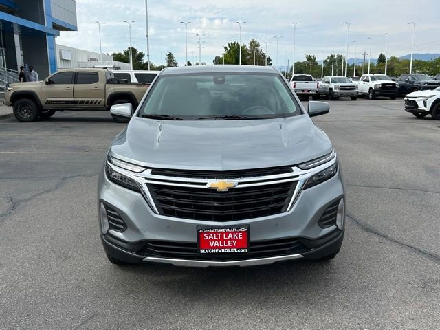 2023 Chevrolet Equinox LT photo 3