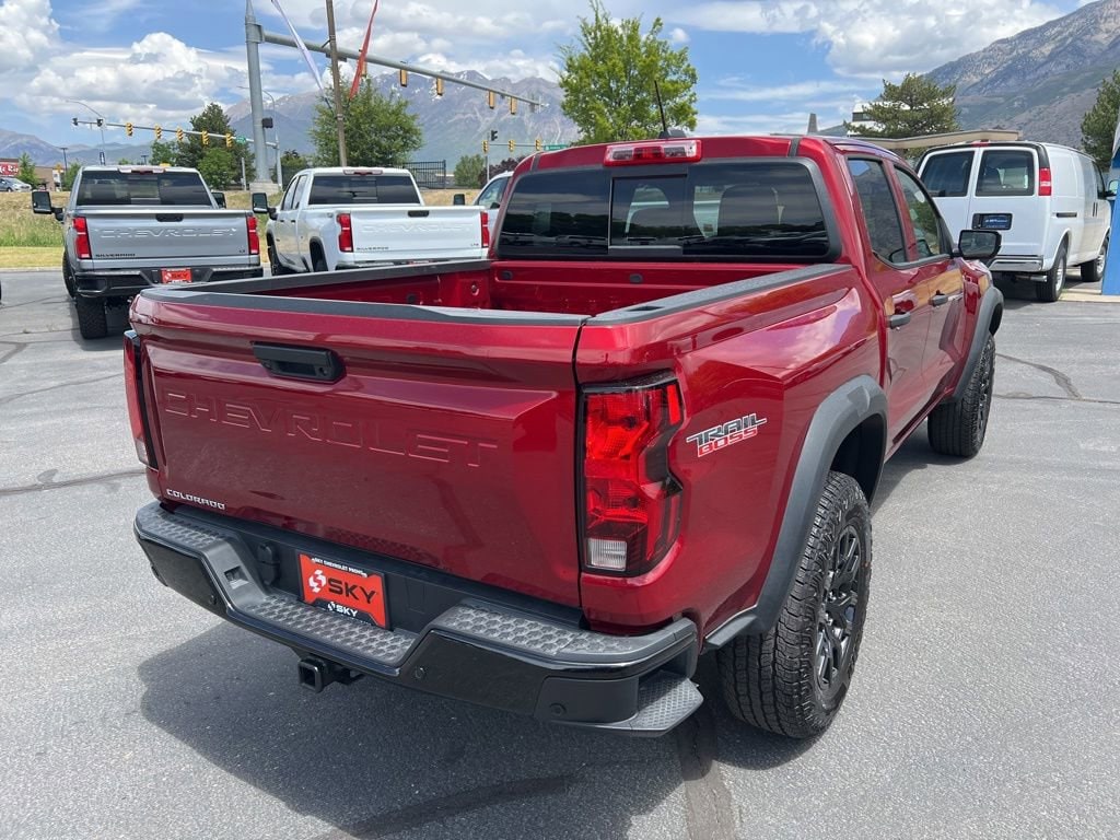 2026 Chevrolet Colorado Trail Boss - Photo 9