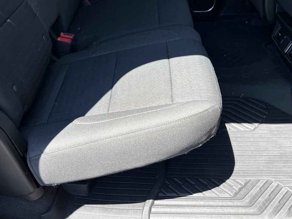 2022 Chevrolet Silverado 1500 RST - Photo 19