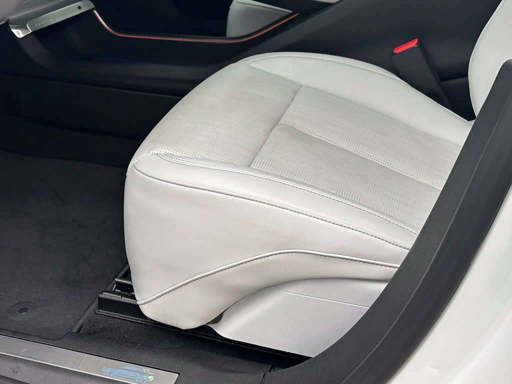 2024 Cadillac LYRIQ Luxury 1 - Photo 26