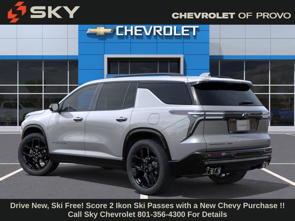 2026 Chevrolet Traverse RS photo 2