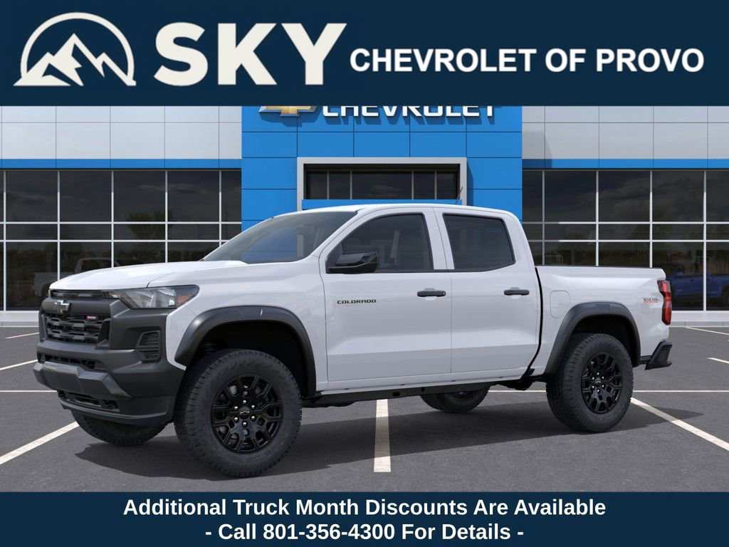 2026 Chevrolet Colorado Trail Boss photo 2