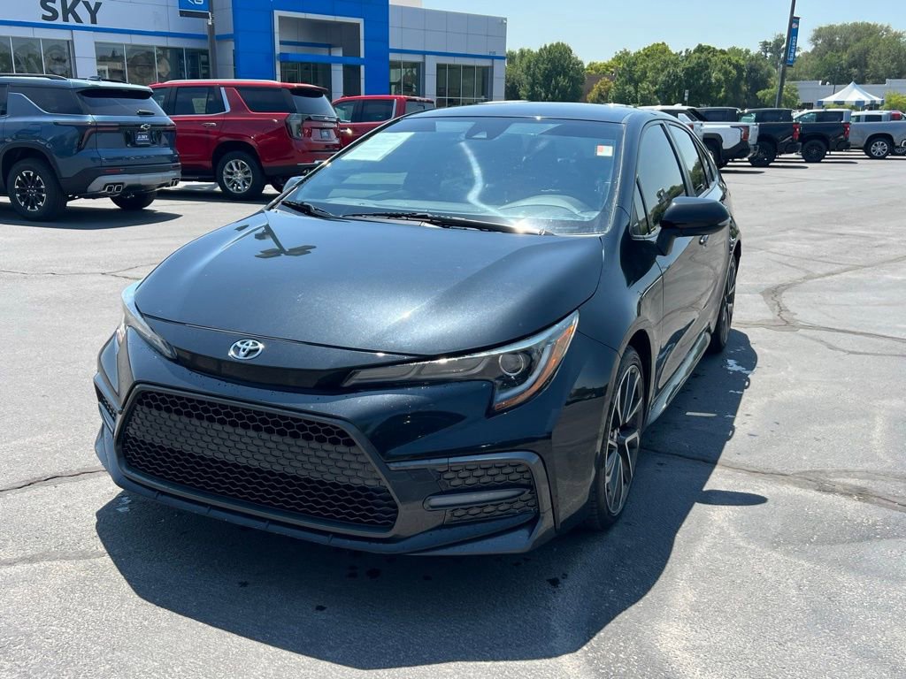 2021 Toyota Corolla SE photo 2