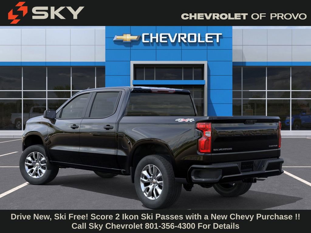 2026 Chevrolet Silverado 1500 Custom photo 2