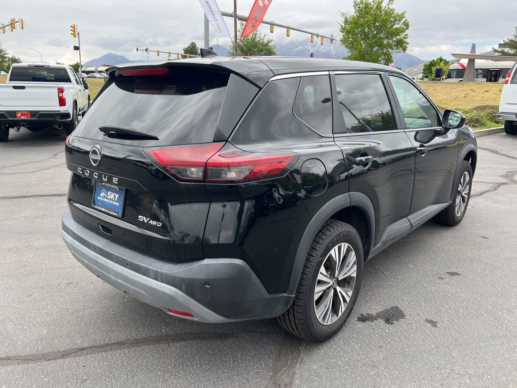 2023 Nissan Rogue SV - Photo 8