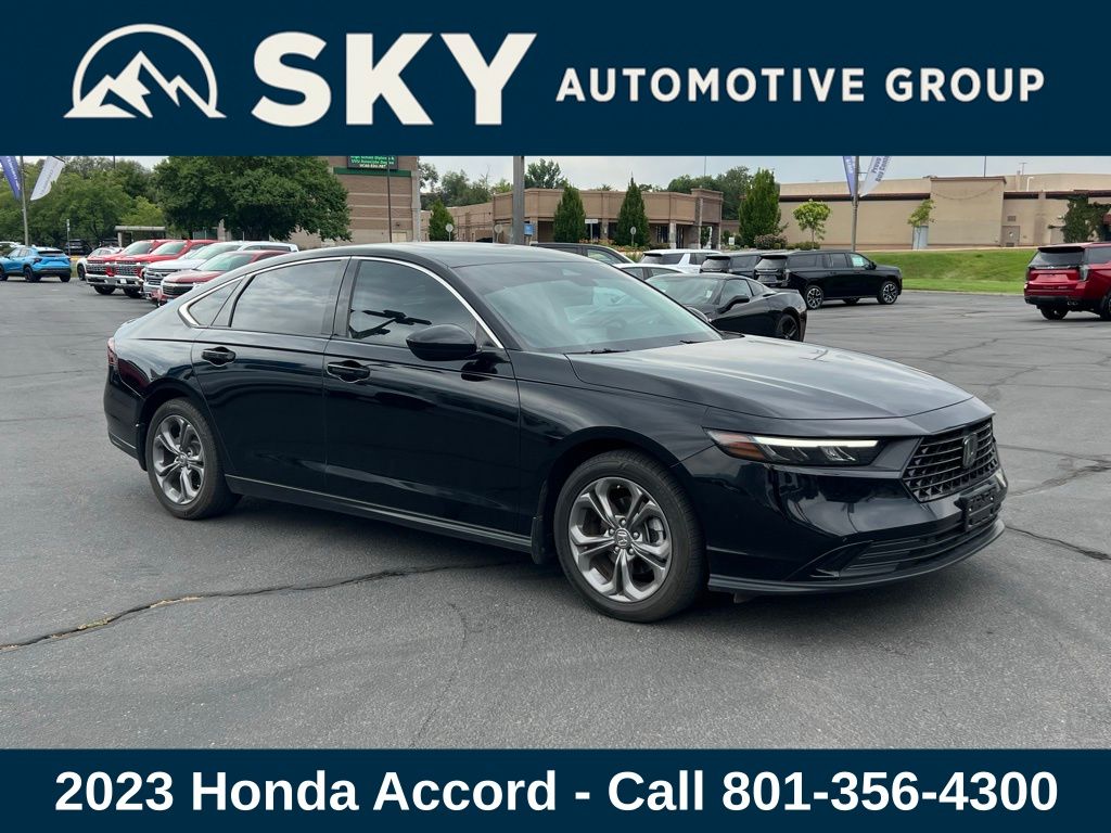 2023 Honda Accord EX 1.5T photo 2