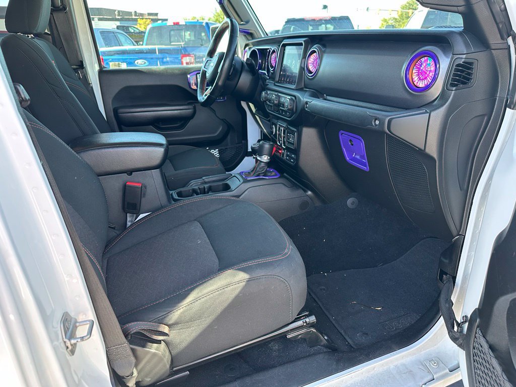 2021 Jeep Gladiator Mojave - Photo 17