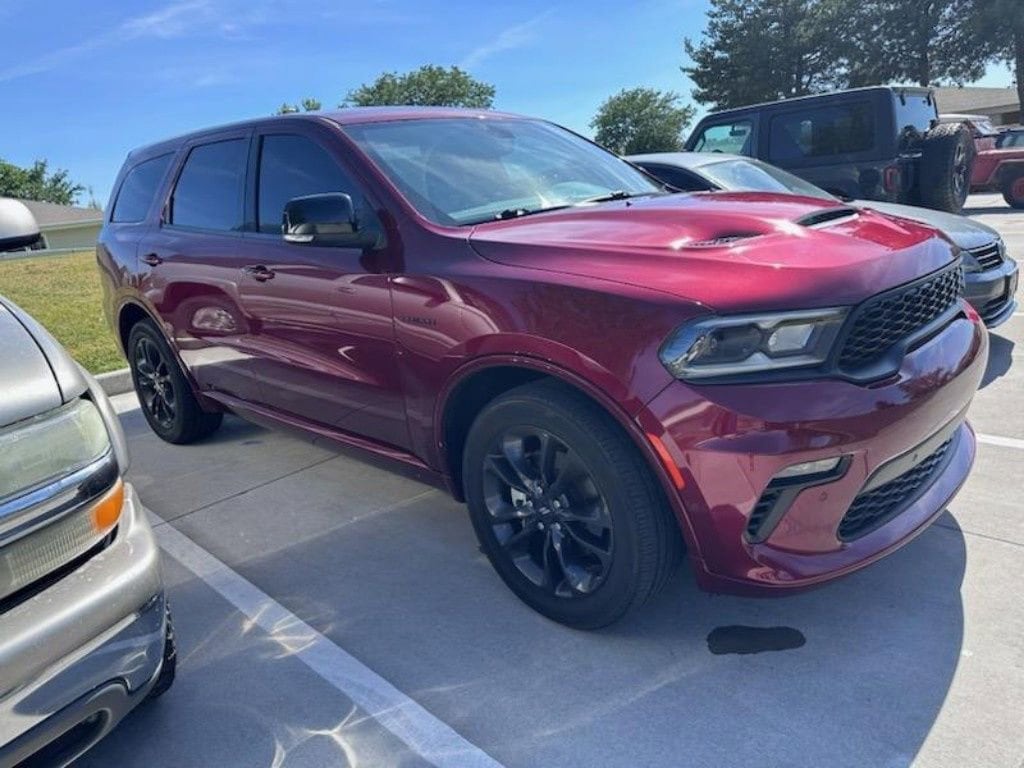 2022 Dodge Durango R/T photo 2