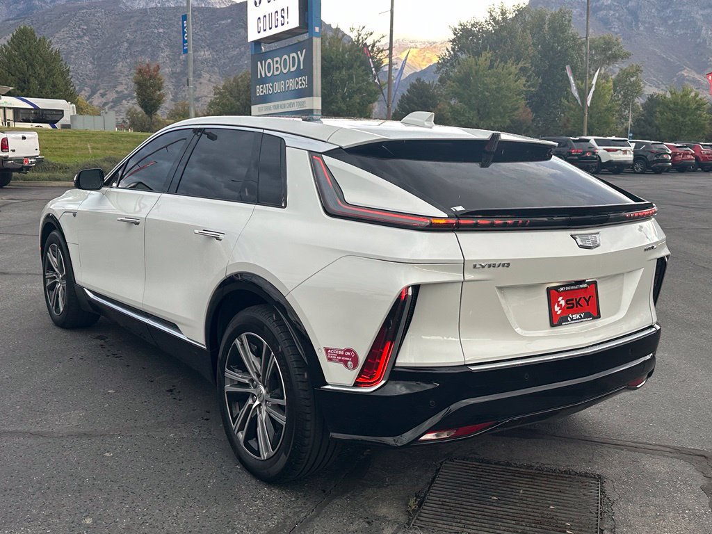 2024 Cadillac LYRIQ Luxury 1 - Photo 13