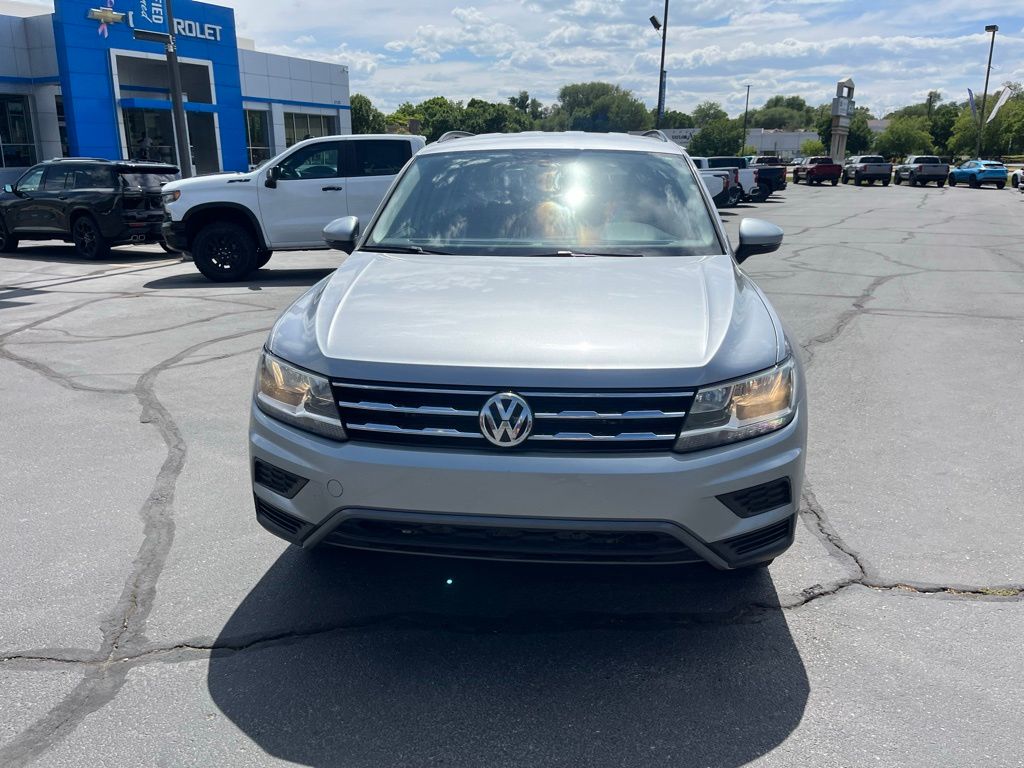 2020 Volkswagen Tiguan SE photo 4