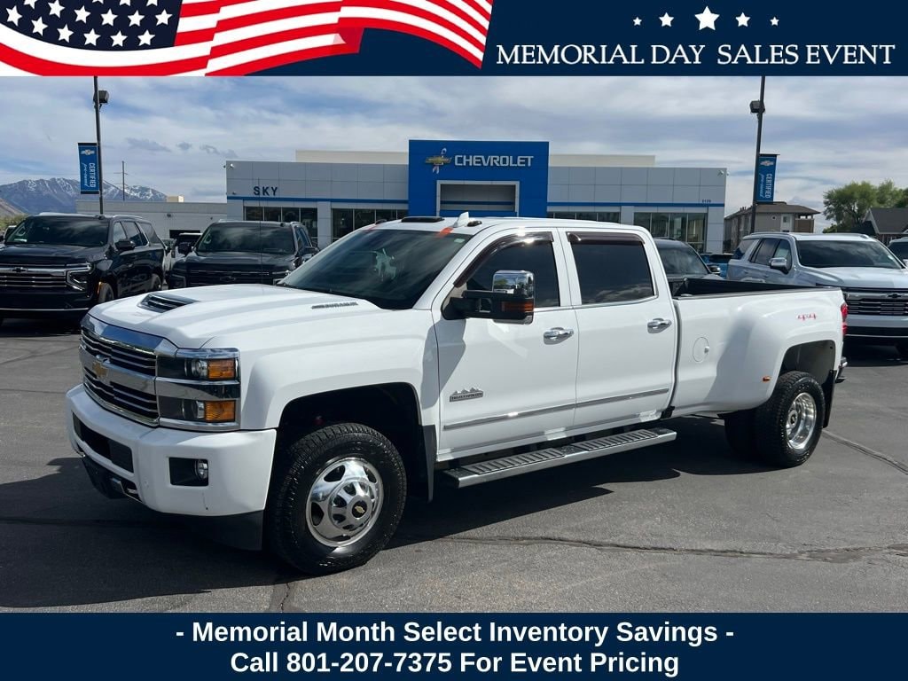 2017 Chevrolet Silverado HD High Country 4WD Crew Cab Long Box SRW's photo