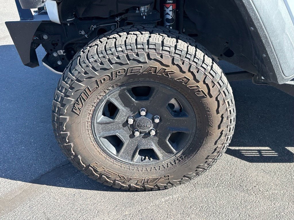 2021 Jeep Gladiator Mojave - Photo 14
