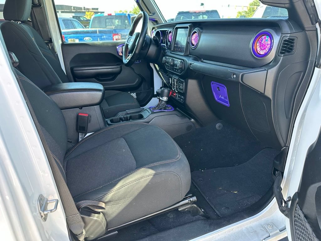 2021 Jeep Gladiator Mojave - Photo 17