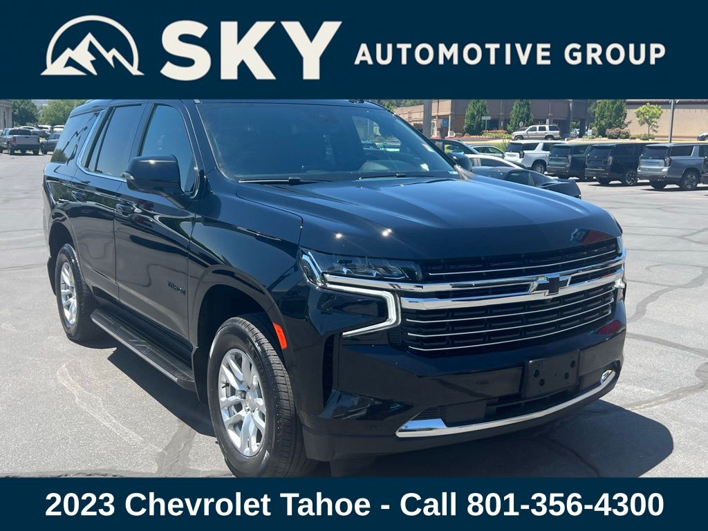 2023 Chevrolet Tahoe LT photo 3