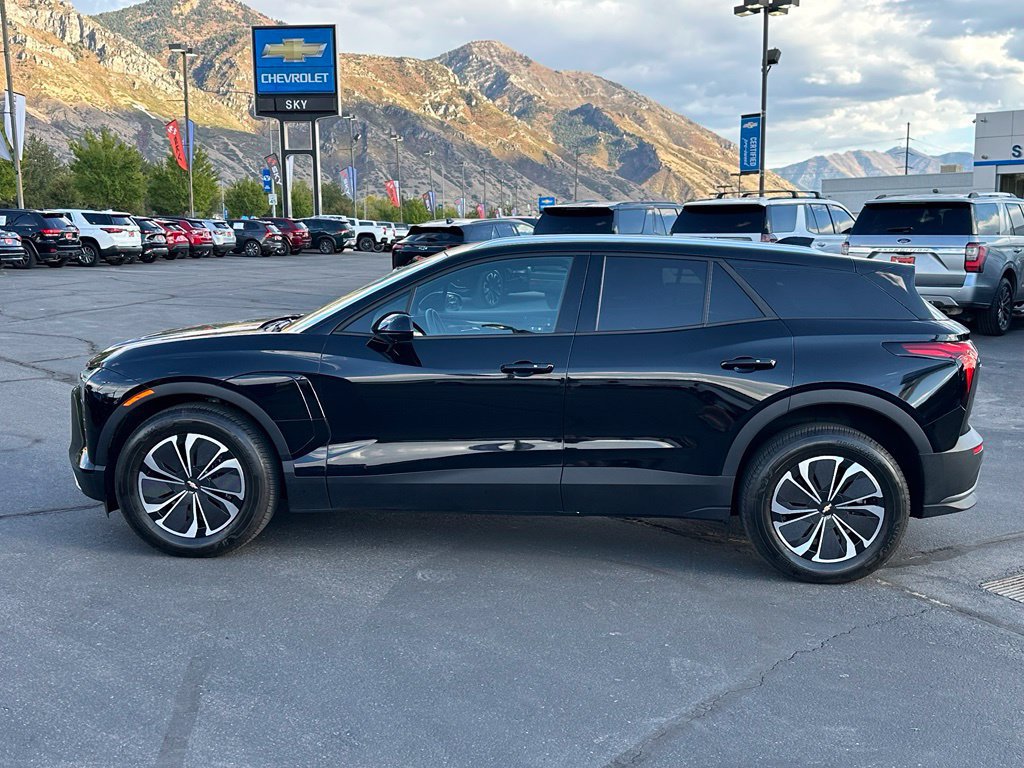 2024 Chevrolet Blazer EV LT - Photo 17