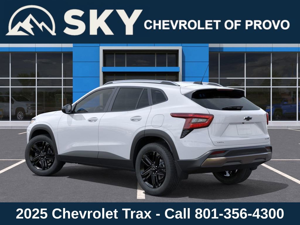 2025 Chevrolet Trax ACTIV photo 2