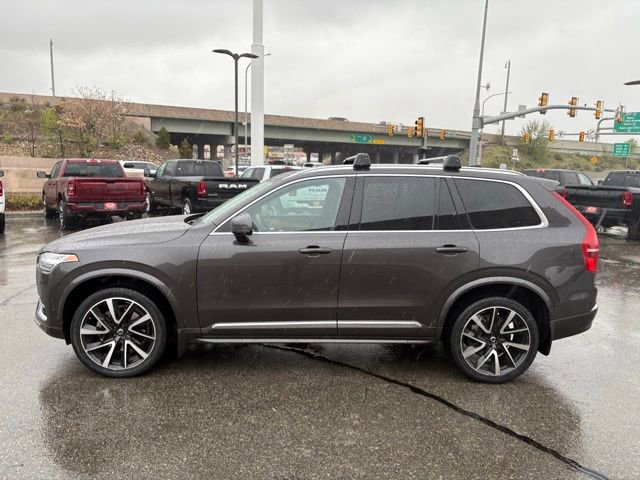 2023 Volvo XC90 B5 AWD Plus photo 3