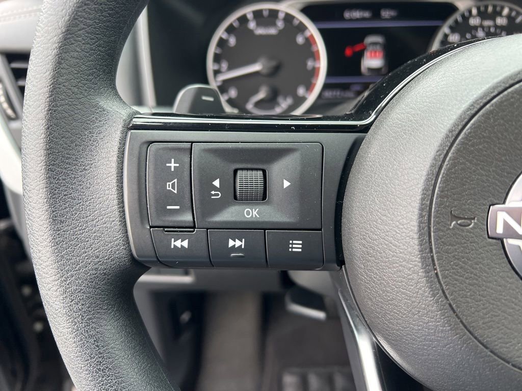 2023 Nissan Rogue SV - Photo 29