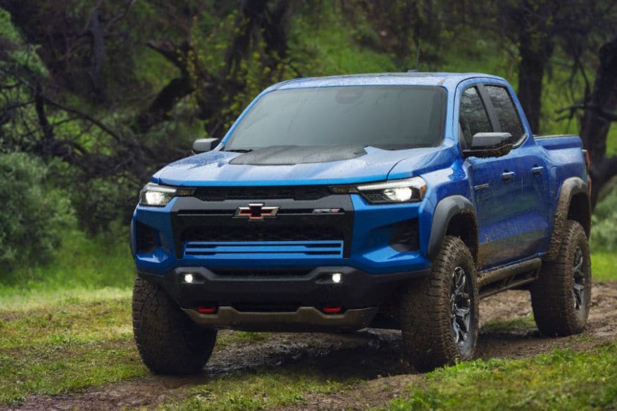 blue chevy colorado.jpg