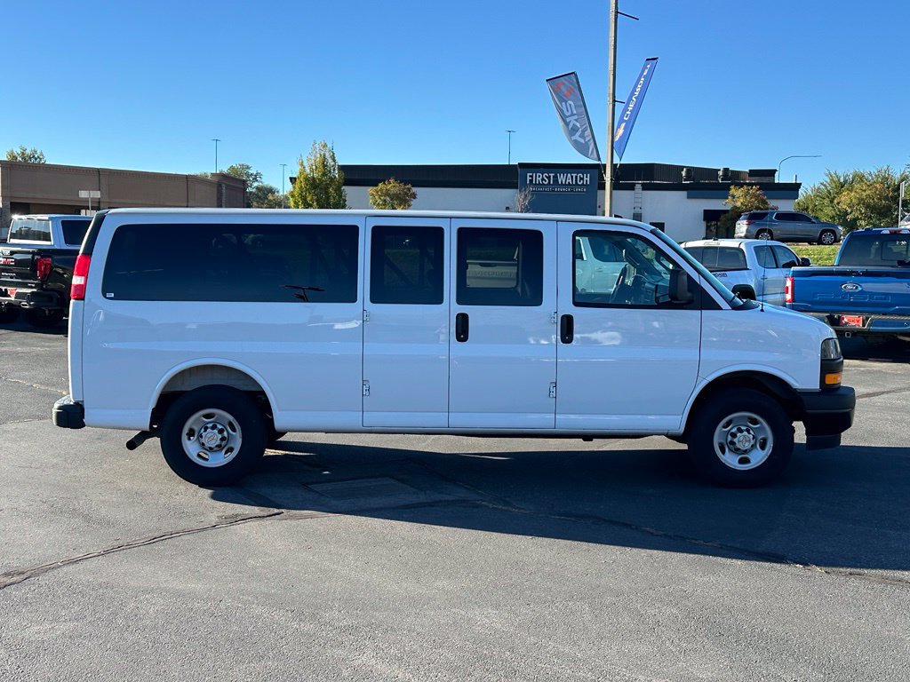 2025 Chevrolet Express Passenger LS - Photo 13