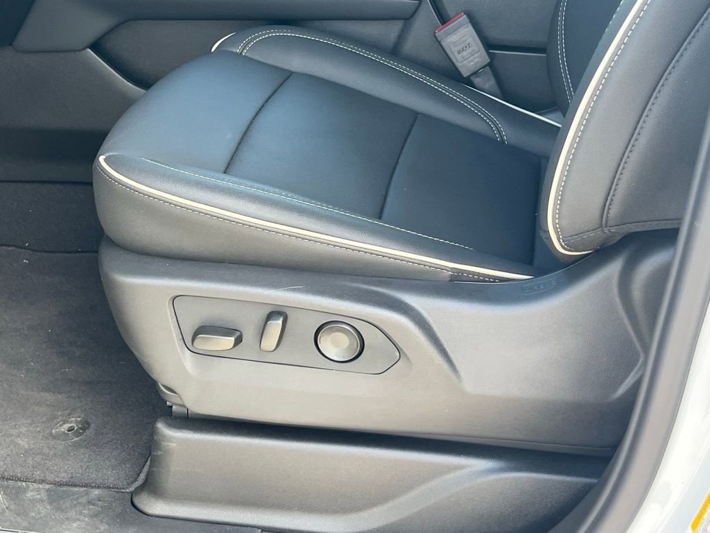 2026 Chevrolet Tahoe Premier - Photo 27