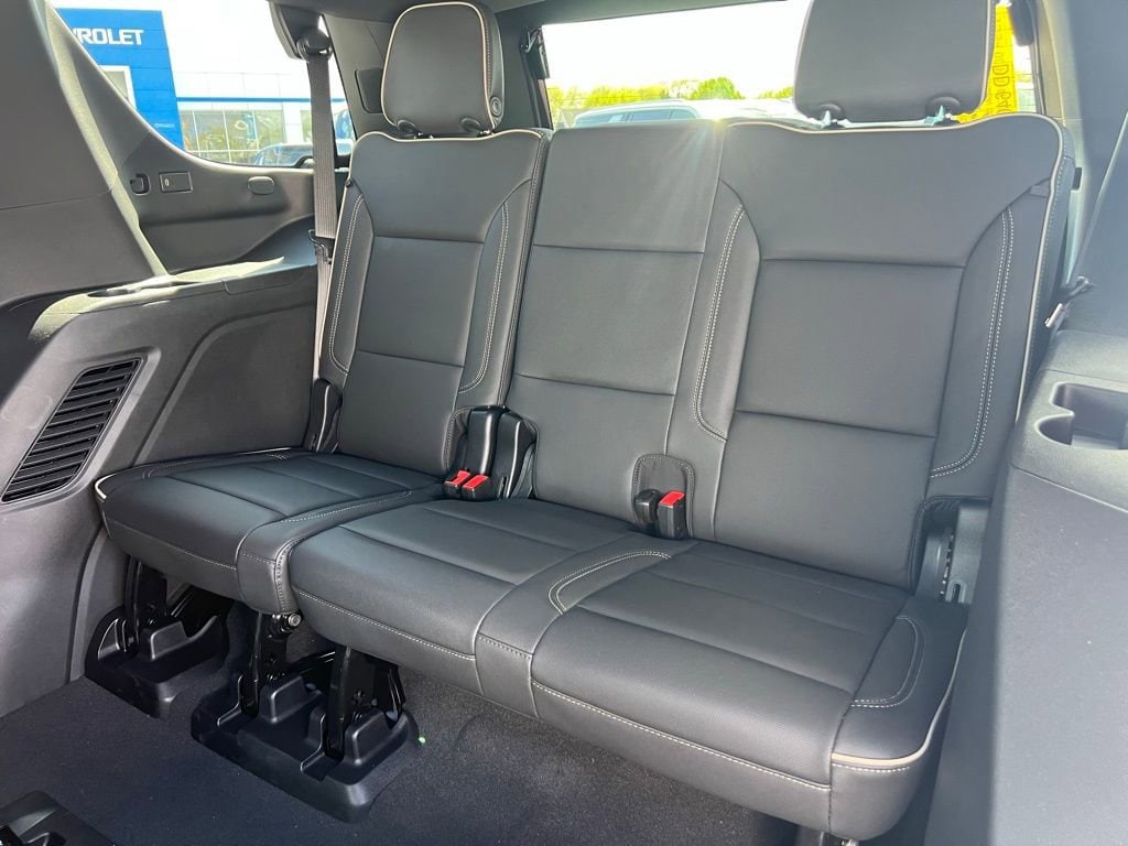 2026 Chevrolet Tahoe Premier - Photo 23